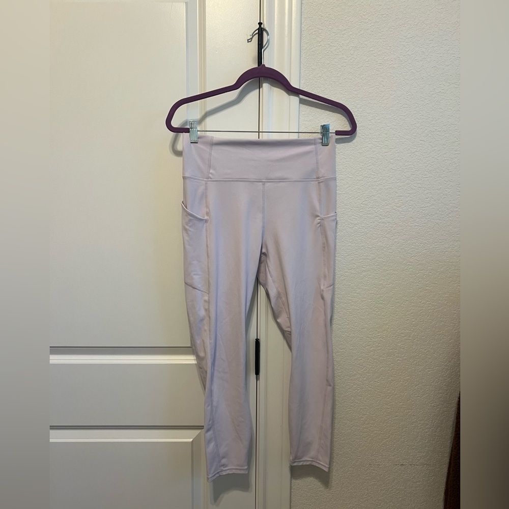 Fabletics Pureluxe Light Pink Leggings with Pockets